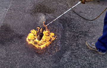 Easting flat roofing repairs